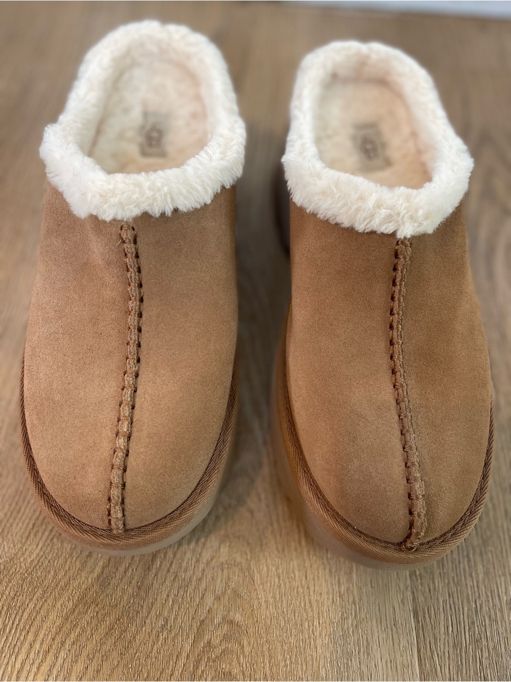 UGG Chestnut Suede Shearling-Trim Mule Size 9 - Picture 2 of 12